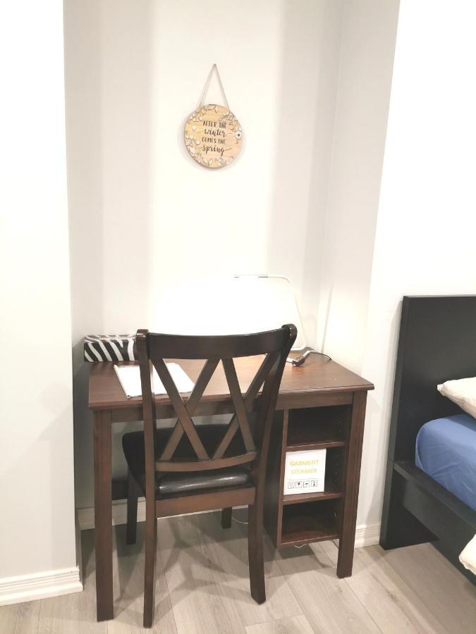 Perfect Location Comfort Private House Lower Level 2 Bedroom Unit Мисисага Екстериор снимка