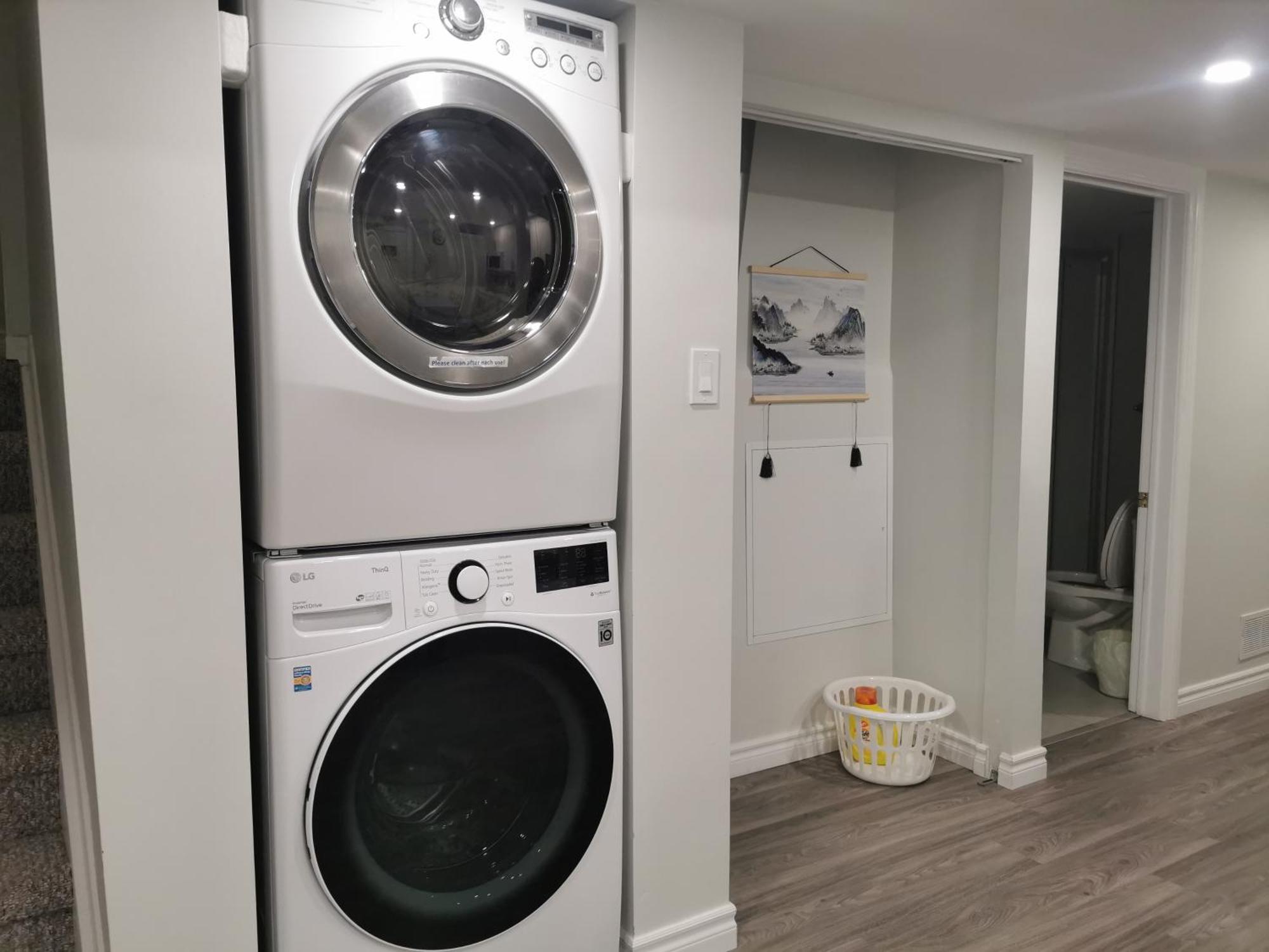 Perfect Location Comfort Private House Lower Level 2 Bedroom Unit Мисисага Екстериор снимка